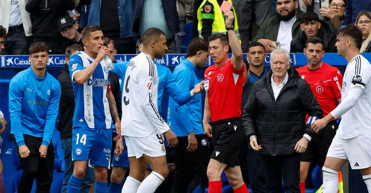 এমবাপের লাল কার্ড এবং রিয়ালের কষ্টার্জিত জয়